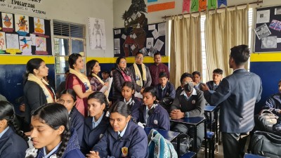 गौतम माविमा कक्षा सजावट प्रतियोगिता सम्पन्न 